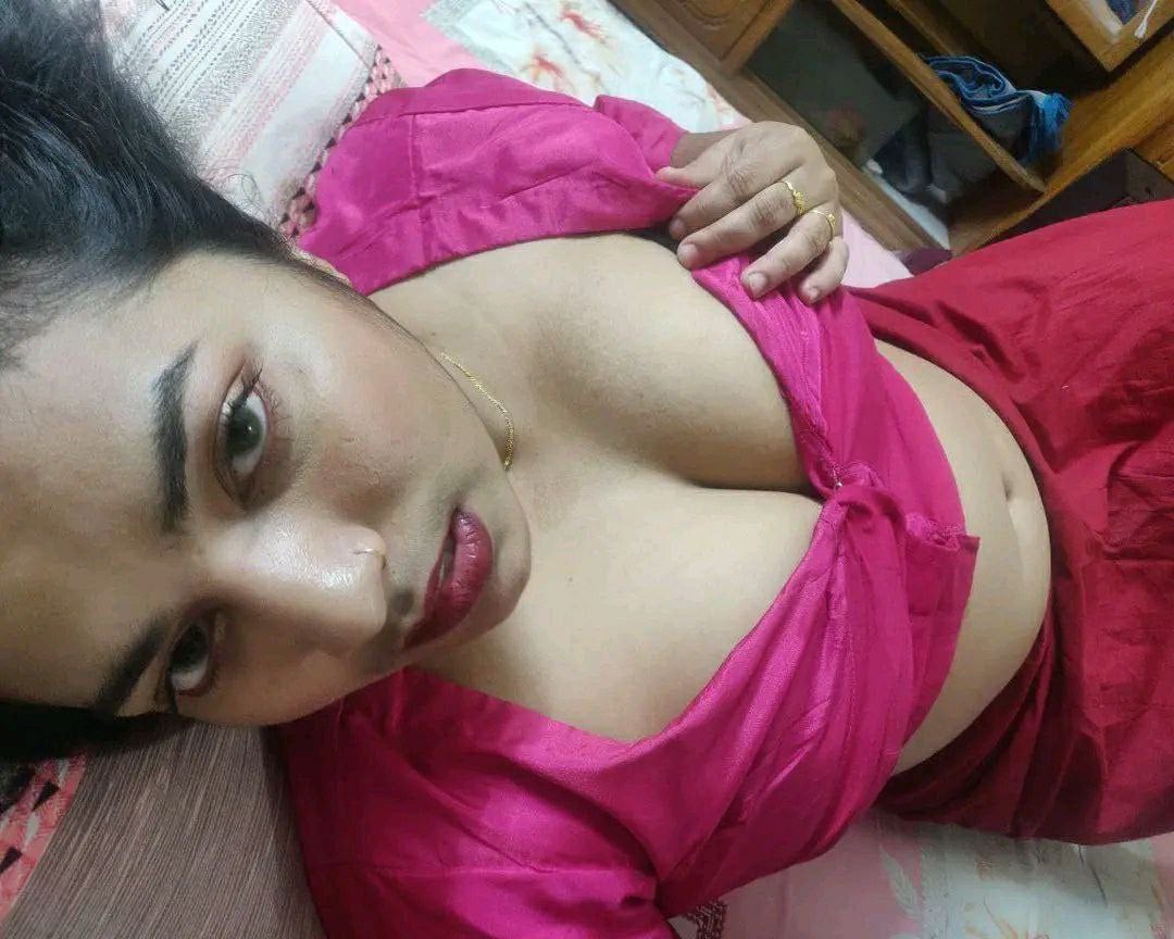 Big ass bhabhi naked doggy fucking position