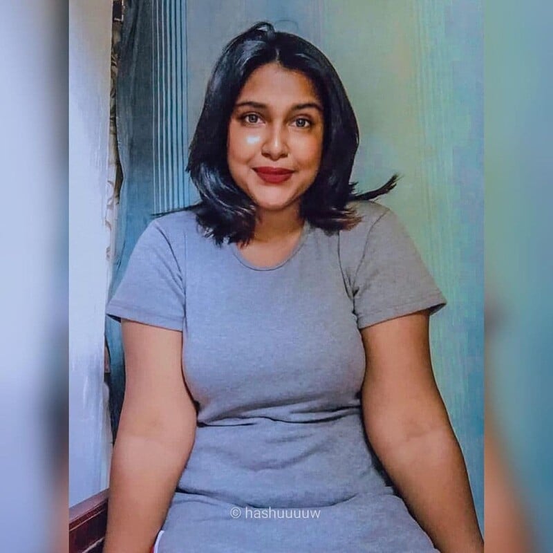 Sri Lankan big ass unmarried girl nude photos