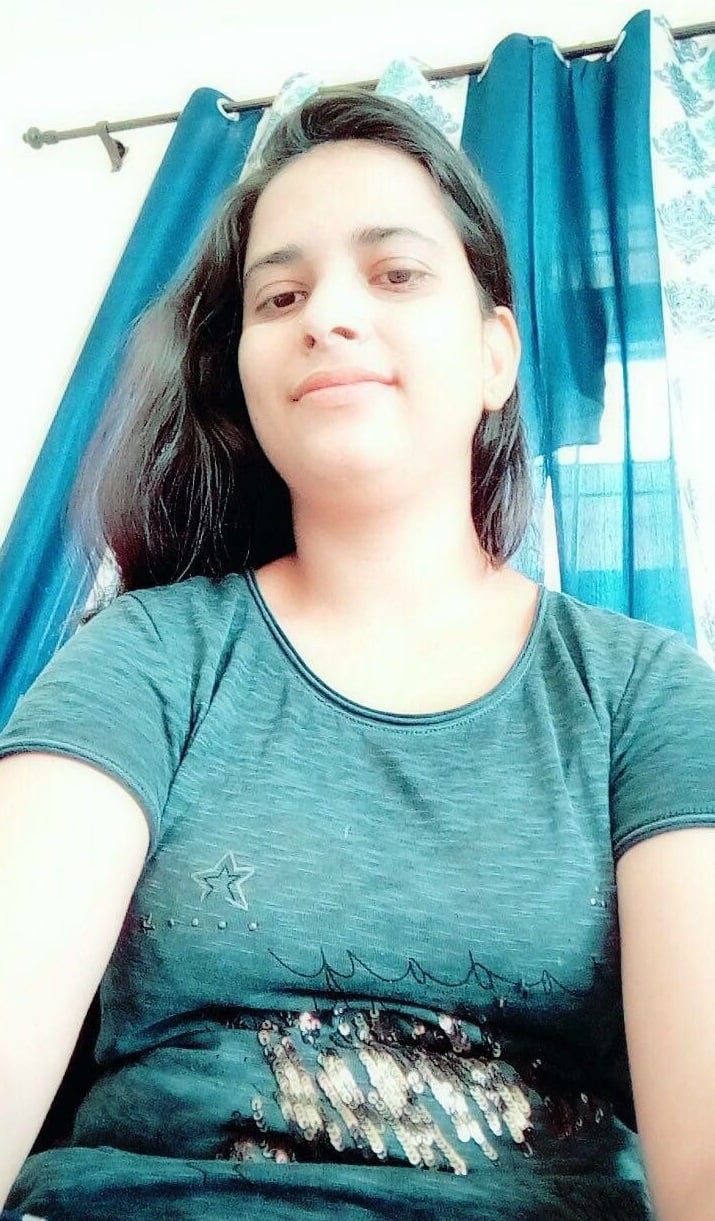 Indian bhabhi uncontrollable sex arousing mood pics