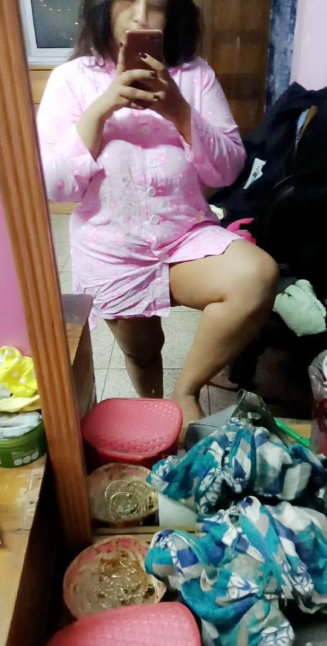 Petite bhabhi nude selfie for Facebook friend