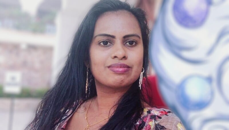 Srilankan big ass girl naked full photo collection