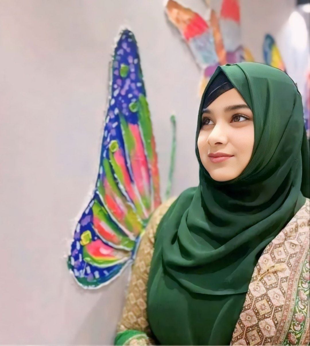 Hijab MILF big boobs and wet hairy pussy shown