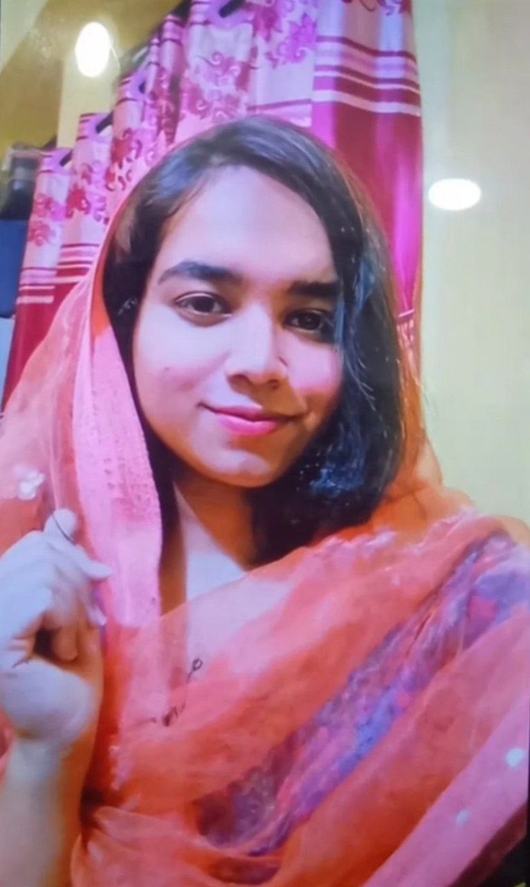 Big ass Indian girlfriend hottest nude photos