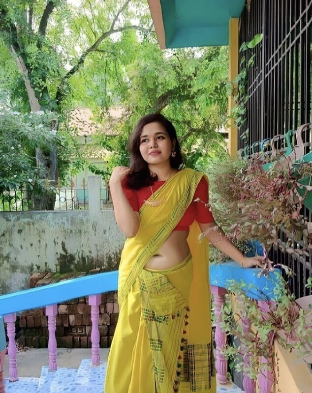 Cute Assam girl nude big boobs like milk tankers