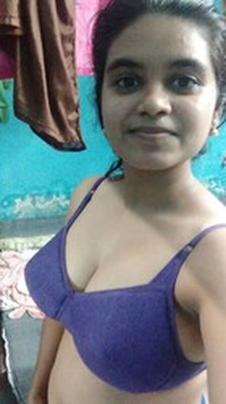 Malappuram mallu hottie sex photos with lover