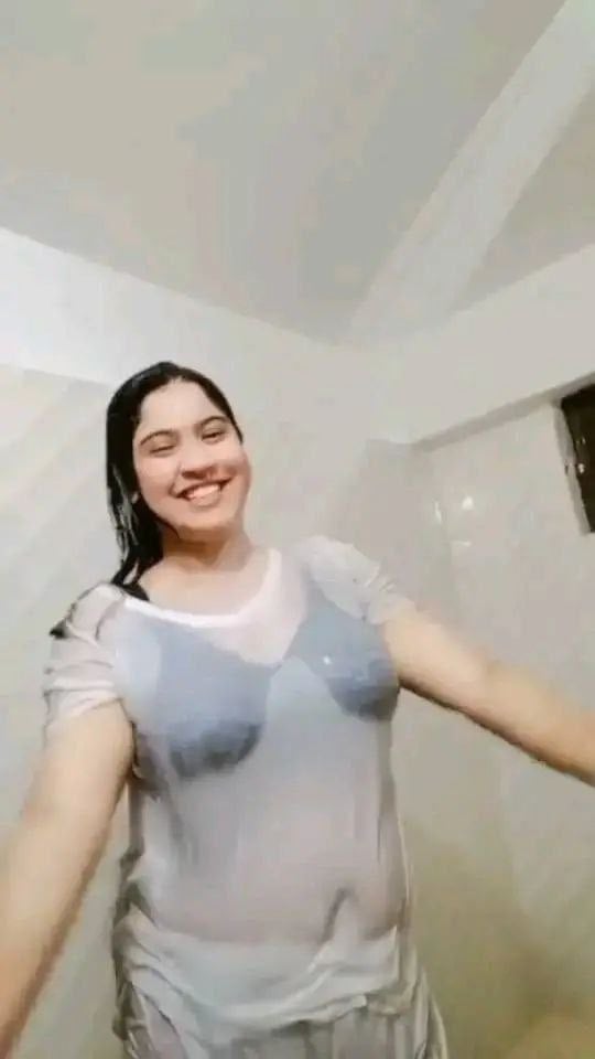 Huge boobs Indian girl cucumber masturbation pics