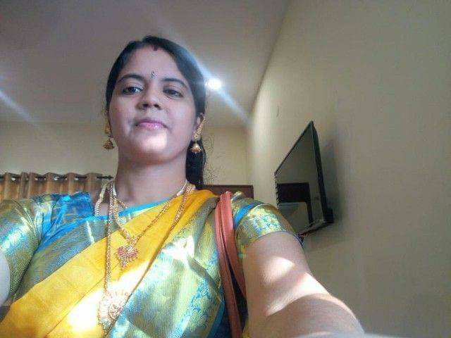 Big boobs wife fucking with husband photos