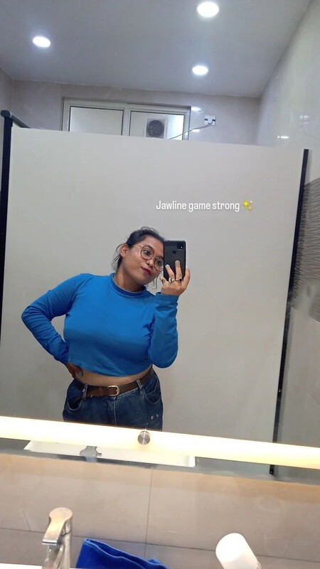 Faridabad garment office girl naked selfies