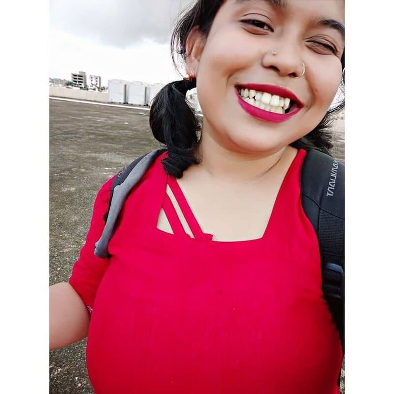 Faridabad garment office girl naked selfies