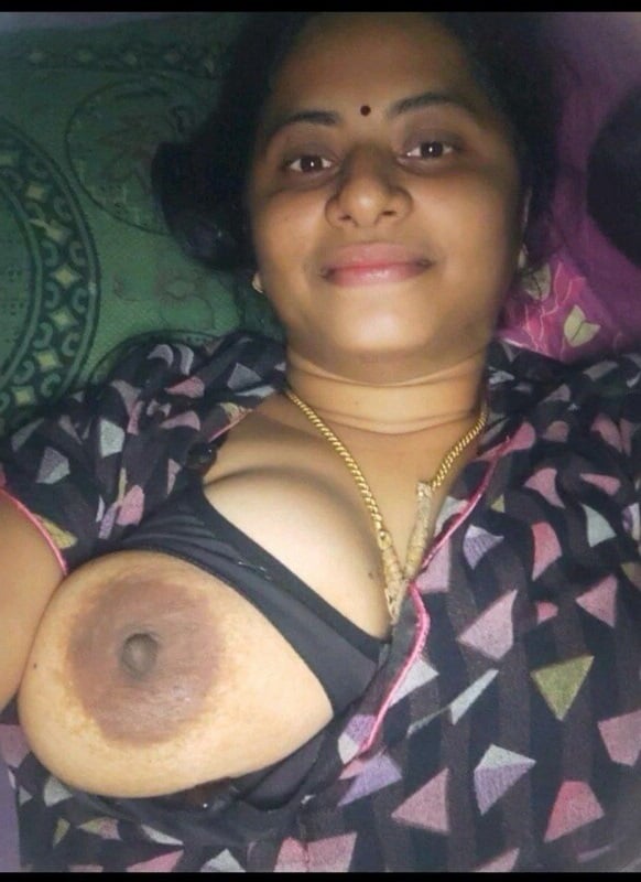 Naked big boobs wife with husband in sex pics