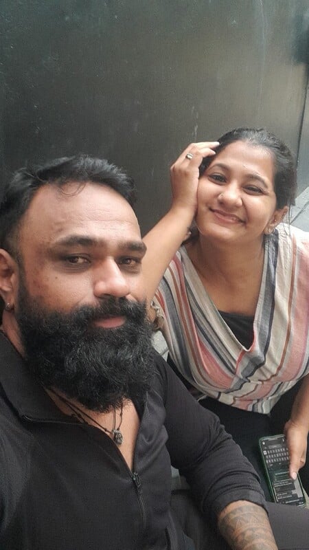 Nude Malayali housewife blowjob and sex photos