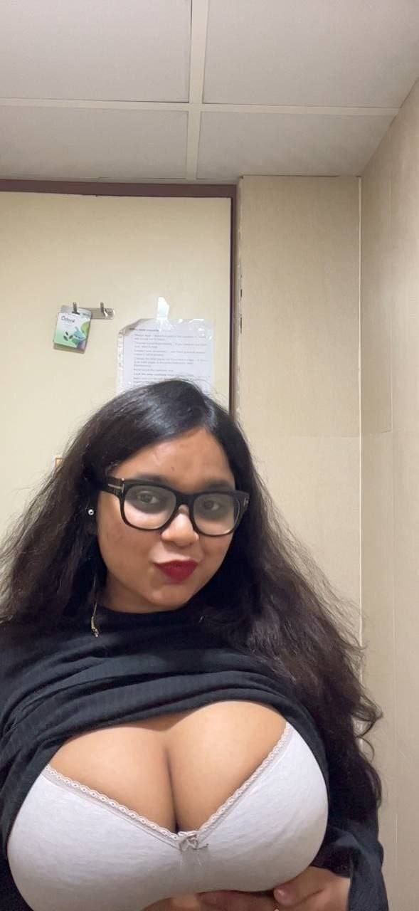 High class desi maal milk tankers and pussy show