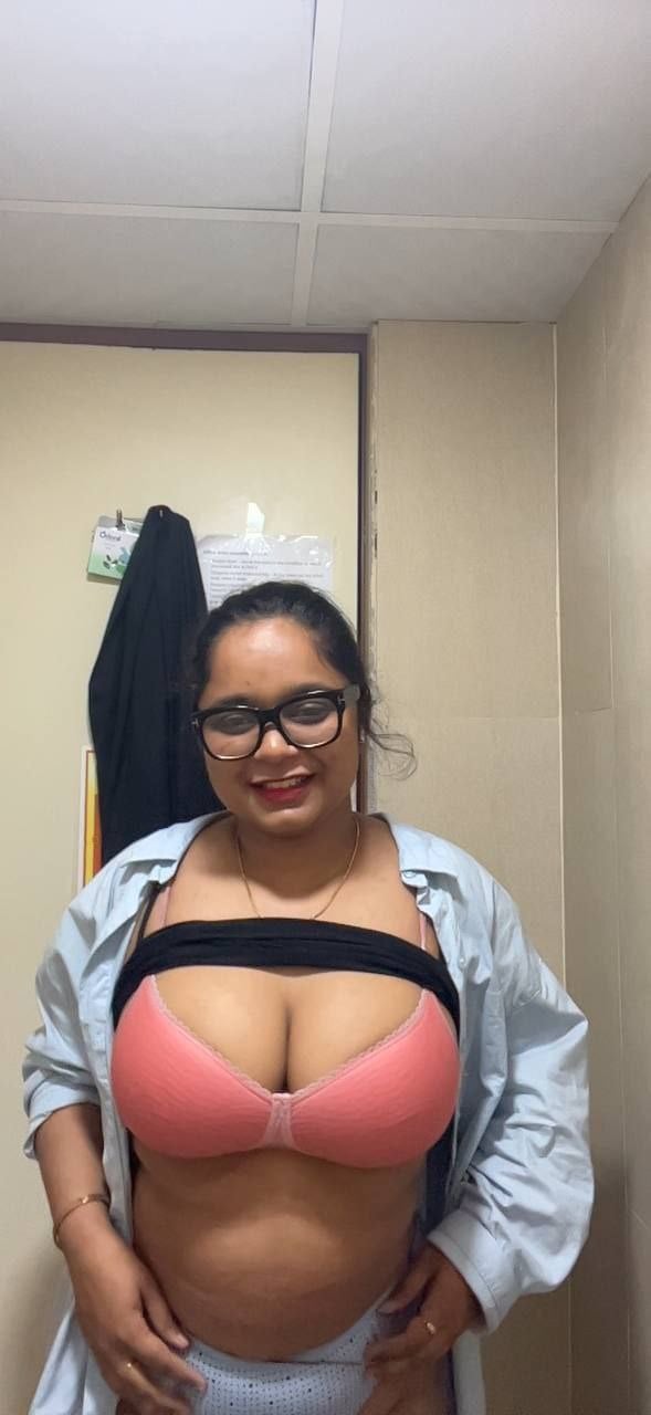 High class desi maal milk tankers and pussy show