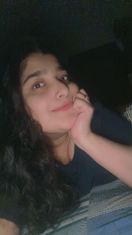 Pakistani sexy girlfriend blowjob and nude