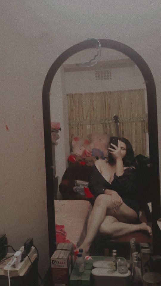 Chubby PG college girl nude photos and videos