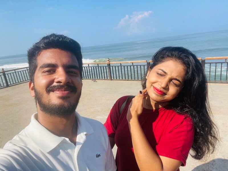 Srilankan newly married couple honeymoon pics