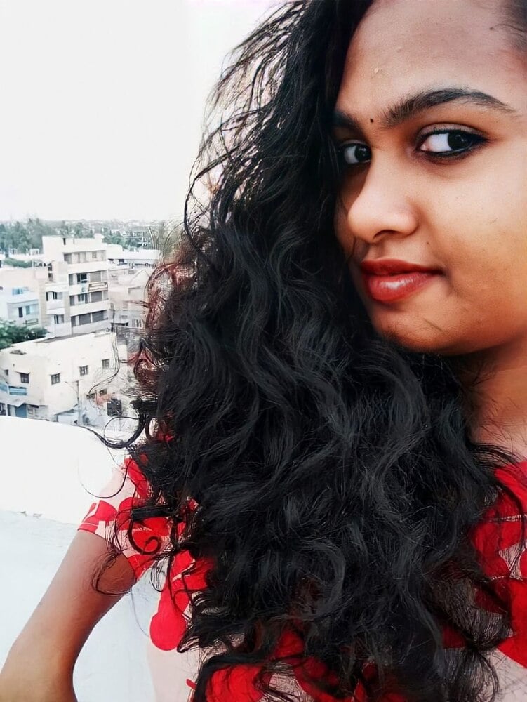 Wayanad mallu big boobs girlfriend naked pics