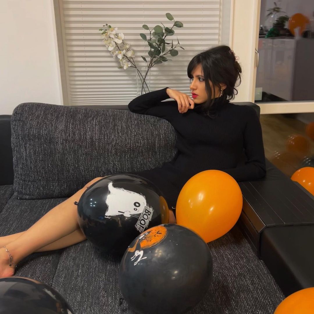 Lahore student nude open air sex party photos