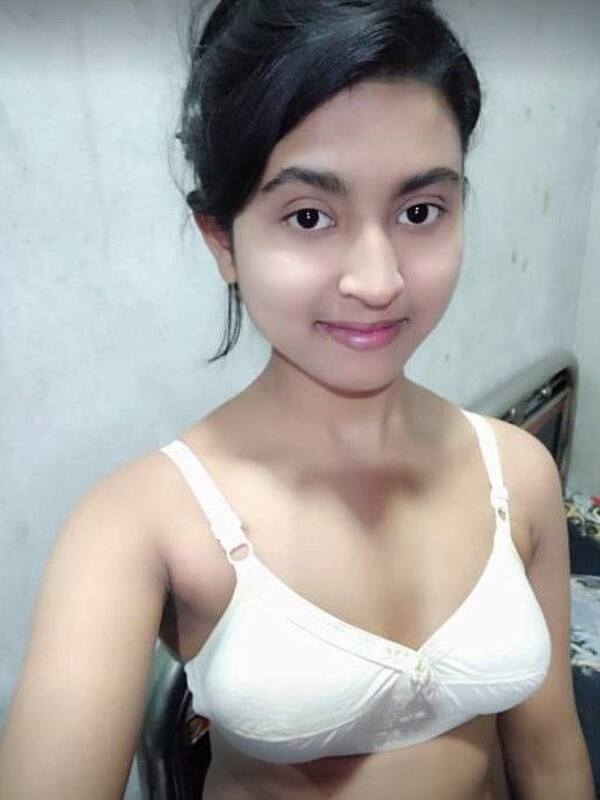 Cute Bengali girl nude photos for lover