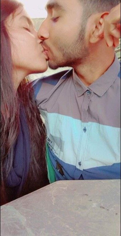 Cute Bengali girl nude photos for lover