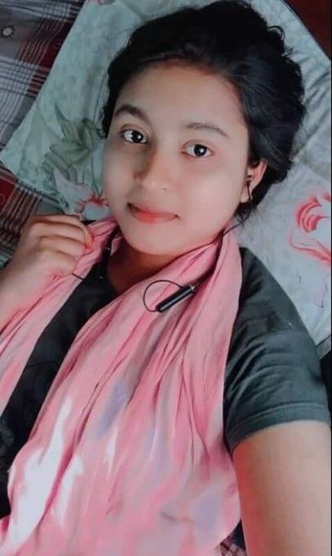 Cute Bengali girl nude photos for lover