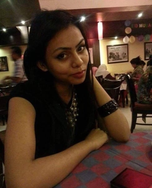 Indore amateur girl blowjob and nude photos