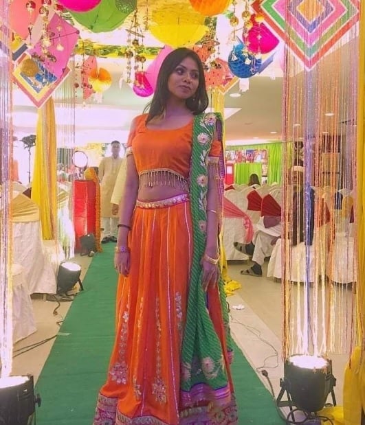 Indore amateur girl blowjob and nude photos