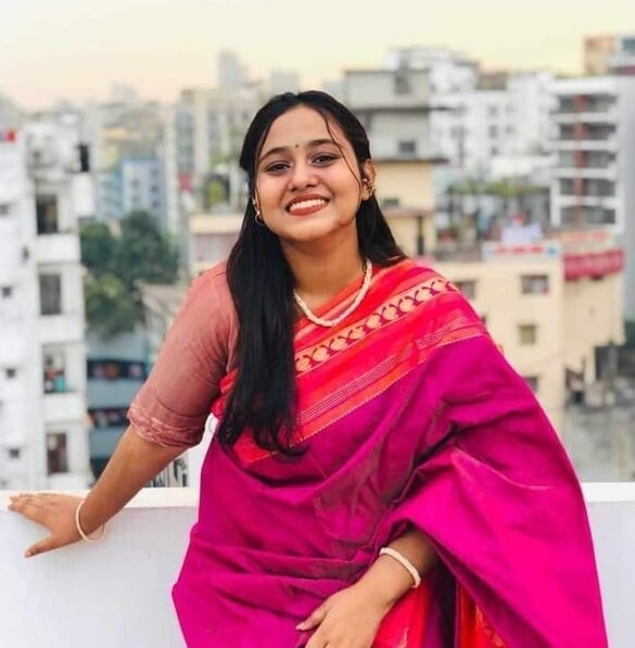 BRAC University lecturer boob sucking by student