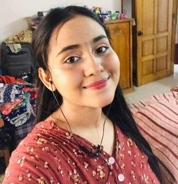 BRAC University lecturer boob sucking by student