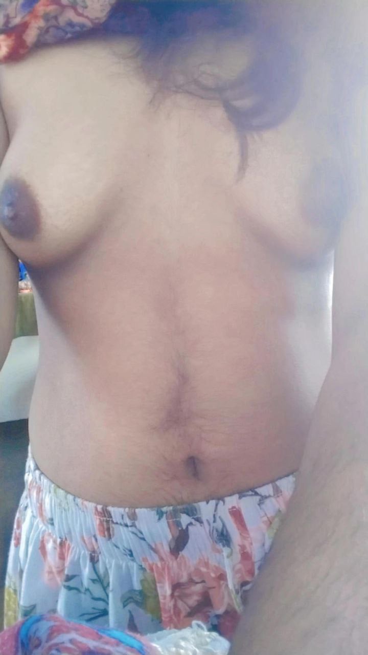Bangladeshi girl tight boobs exposing selfies
