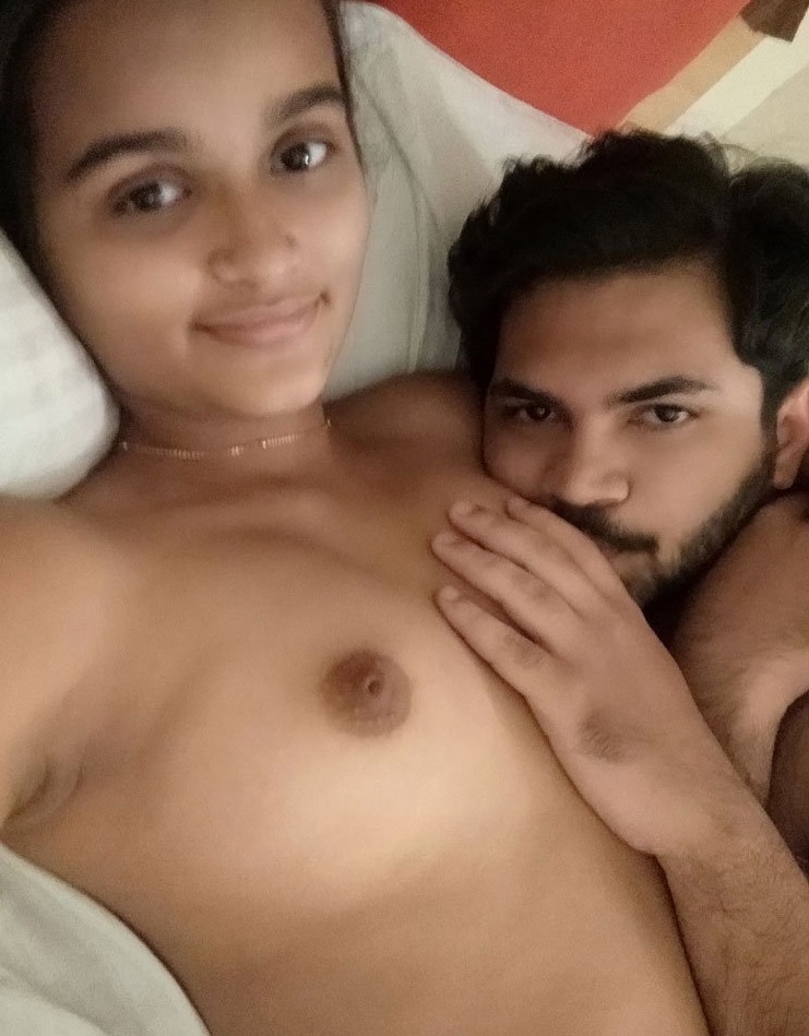 Indian college girl boobs sucked by lover pics