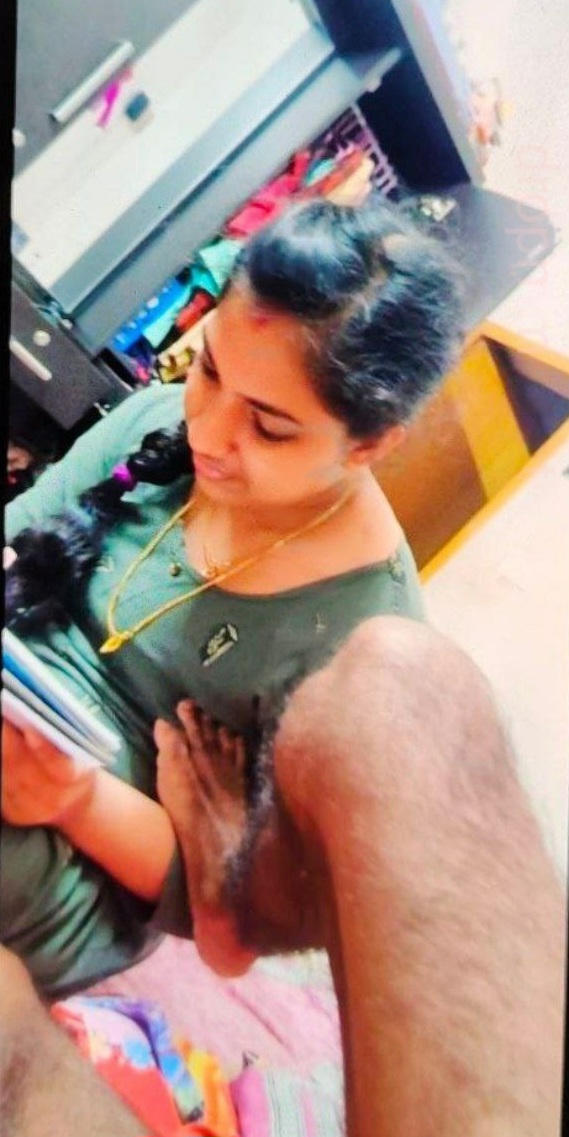 Desi cheating wife nude show to horny ex-lover