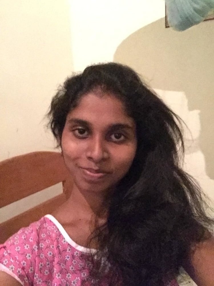 Srilankan village college girl nude boobs