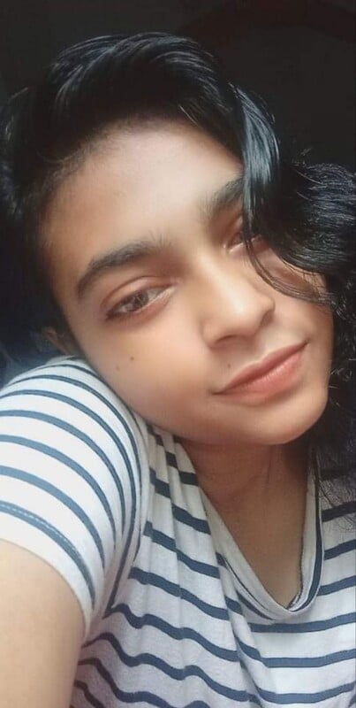 Young and beautiful Bangladeshi showing nude figure