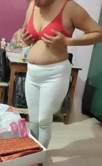 Desi wife candid topless capture by husband