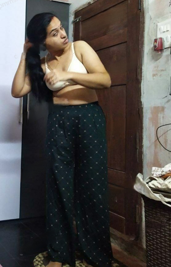 Desi wife candid topless capture by husband