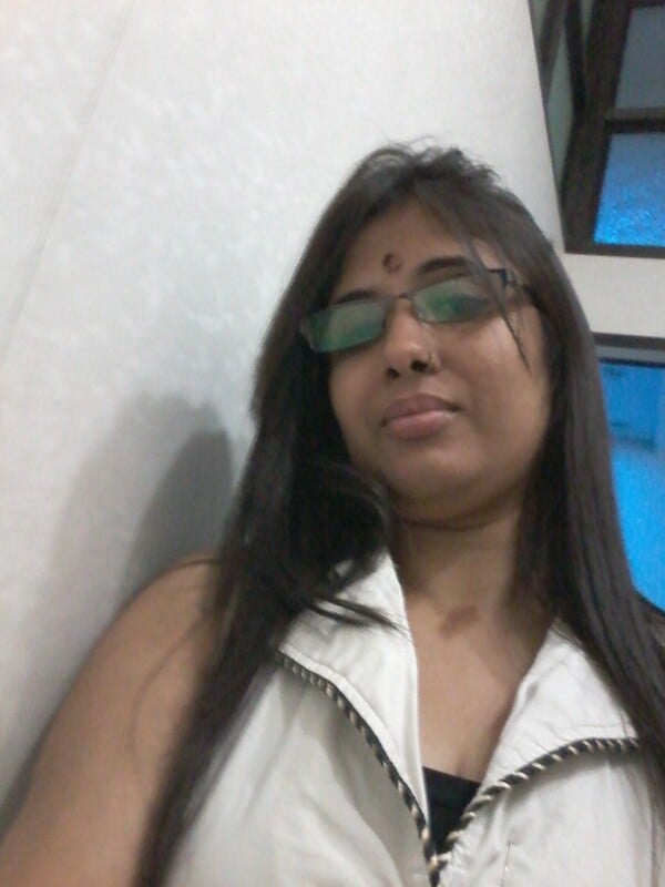 Mumbai wife cheats husband and shows big boobs