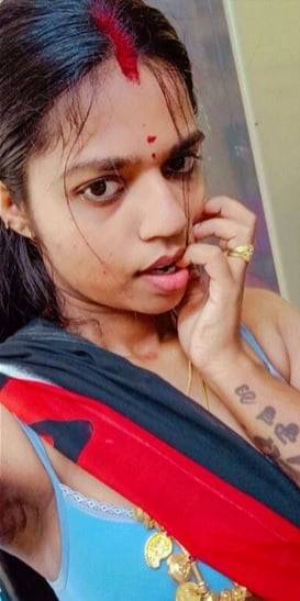 Hottest Tamil wife nude striptease selfies for ex-lover