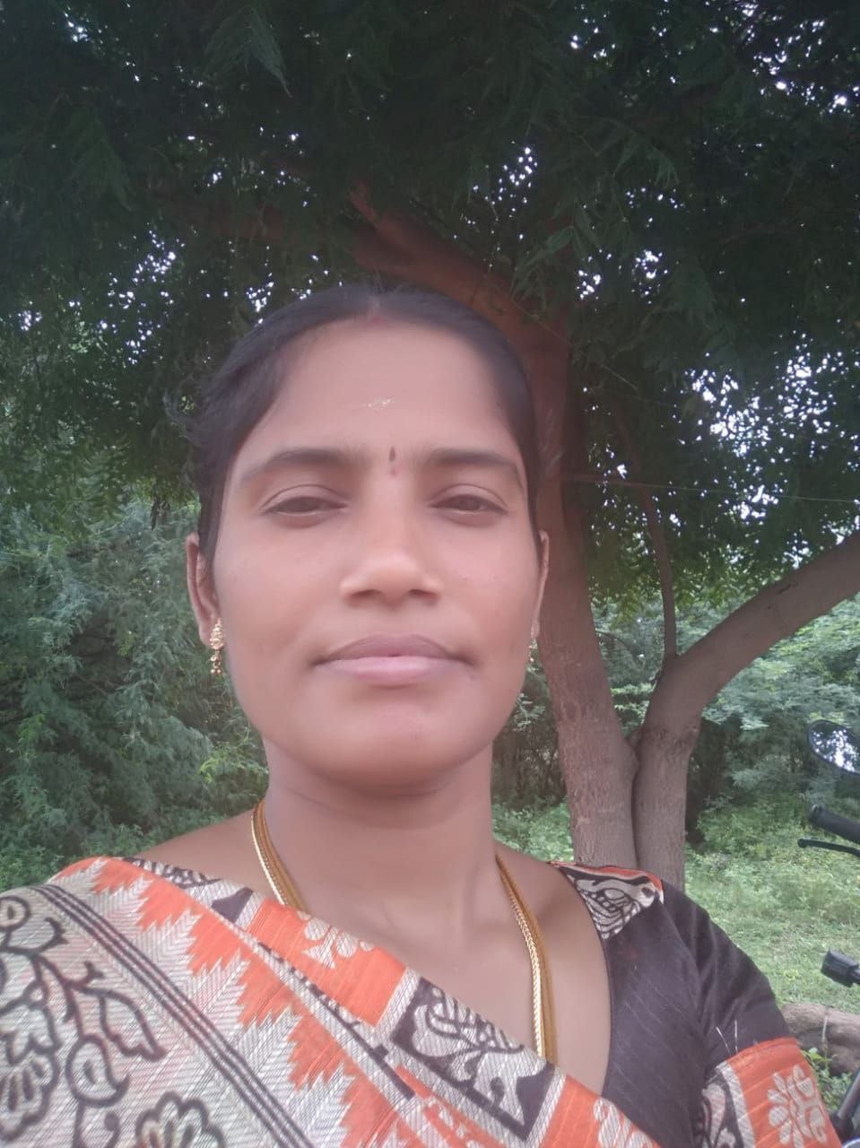 Chennai Tamil housewife naked sex with hubby pics