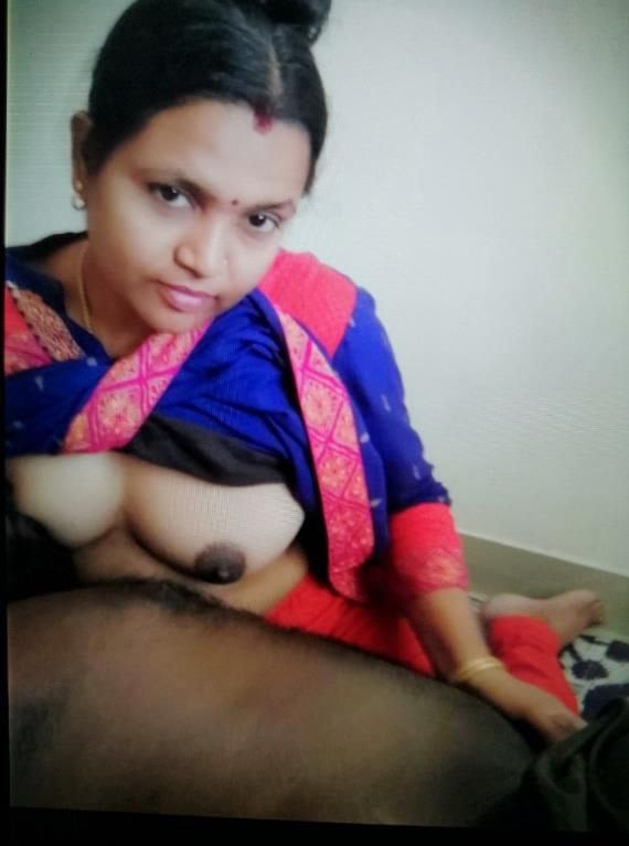 Husband sucking boobs of Tamil housewife