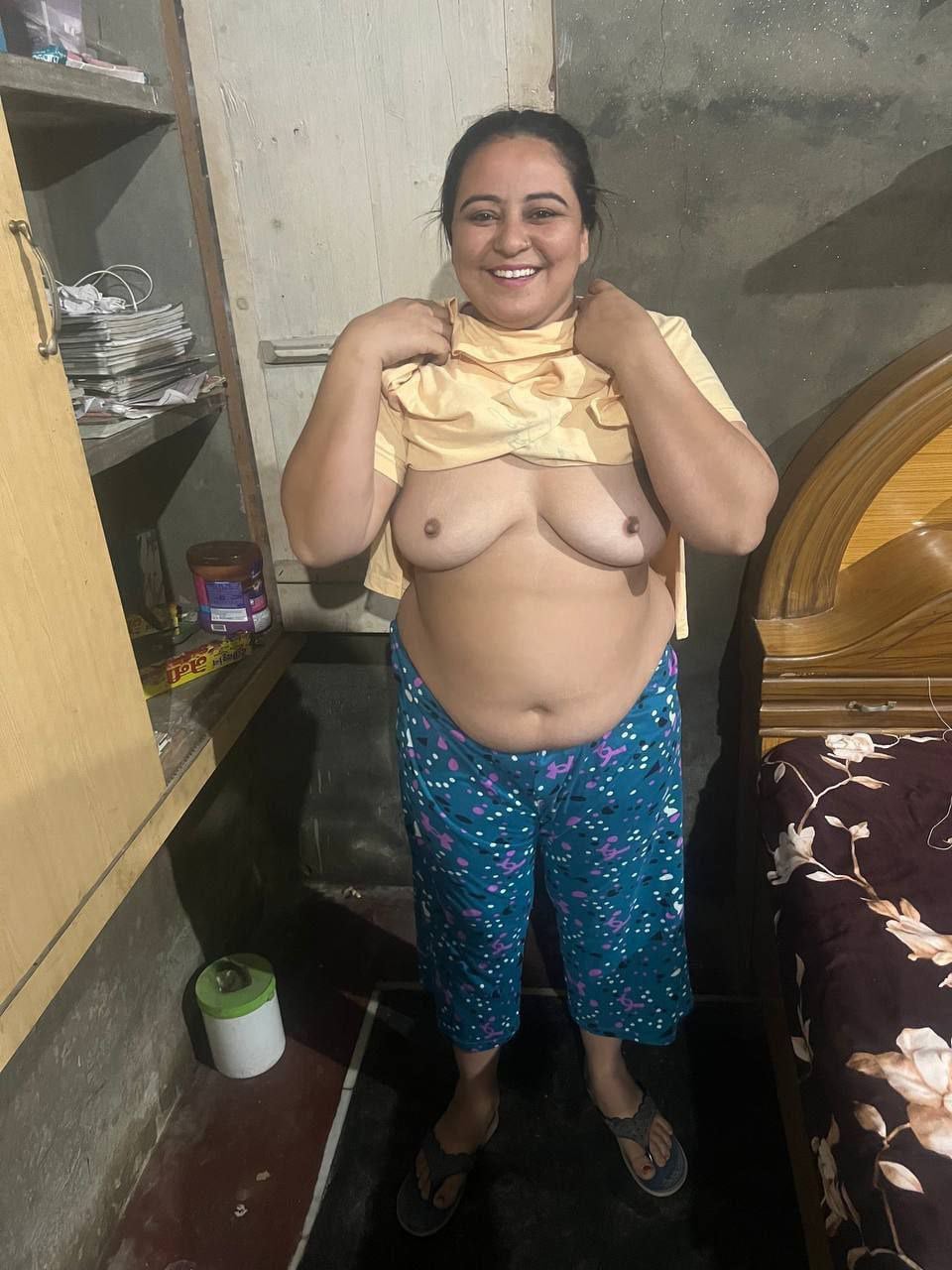 Punjabi wife naked private photos exposed