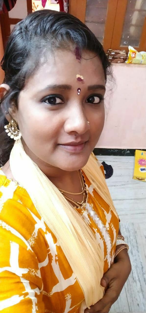 Tamil couple romance photos with nude show