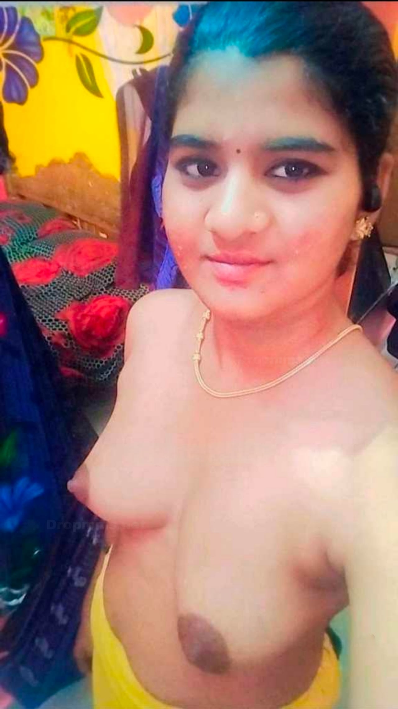 Kannada wife showing sharp boobs and hairy pussy