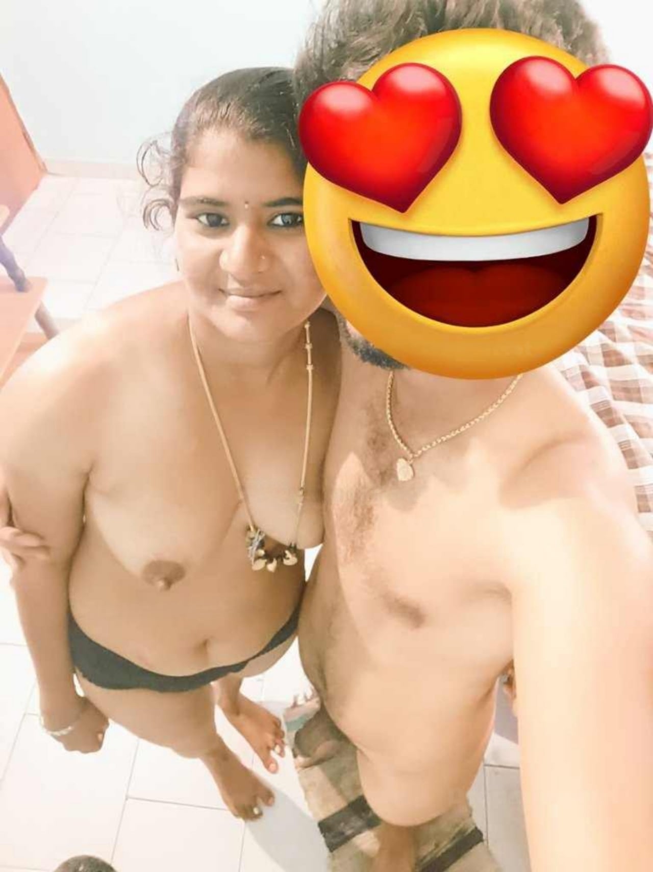 Kannada wife showing sharp boobs and hairy pussy