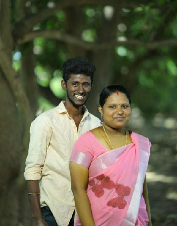 Chubby Tamil wife sex with young husband pics