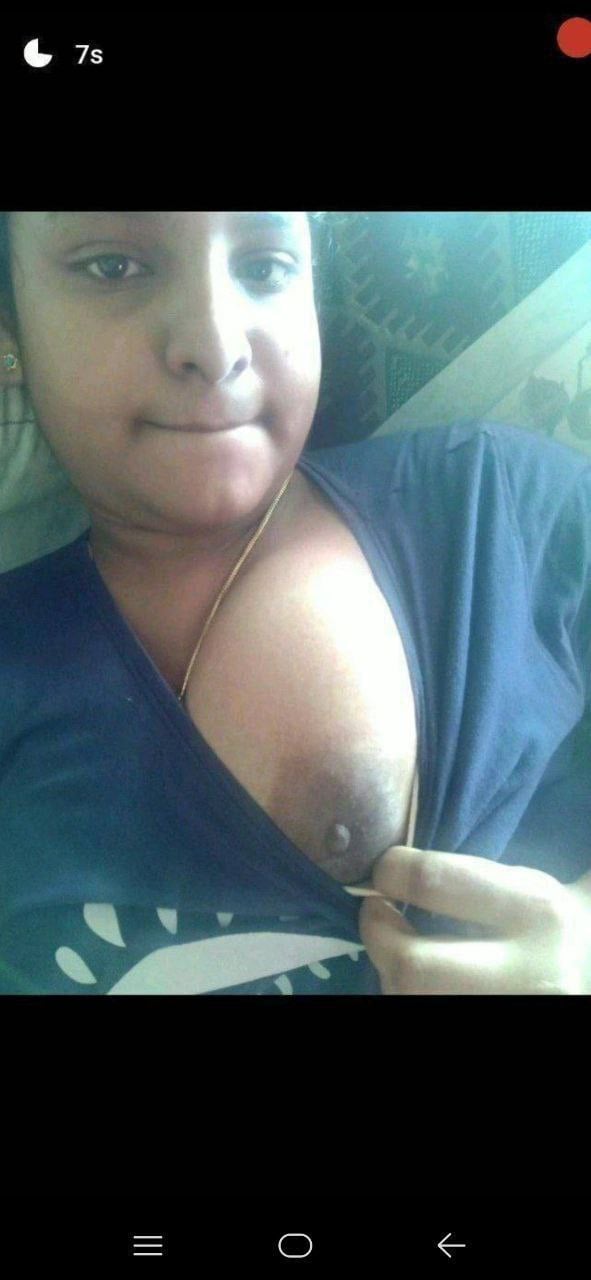 Tamil horny wife nude clicks exposed