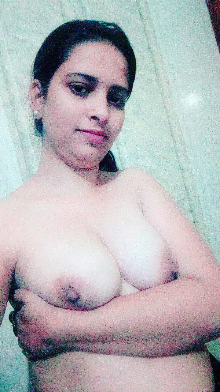 Indian housewife sex relationship nude pics