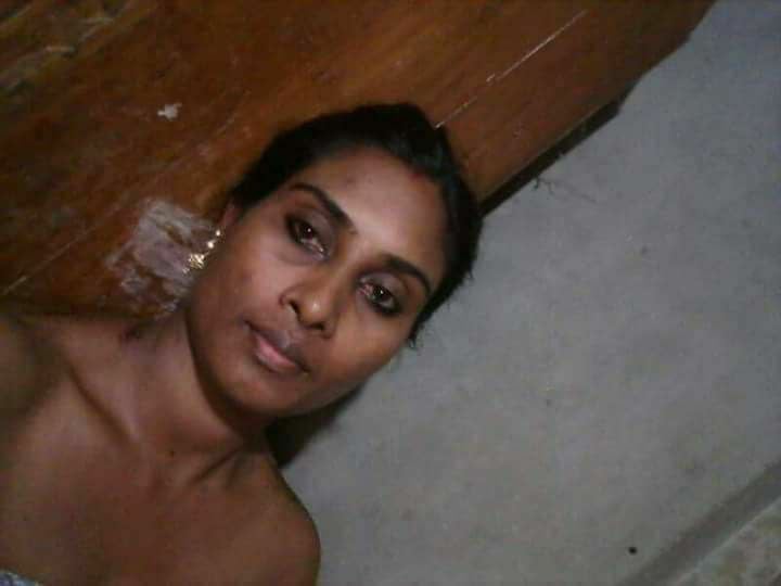 Mallu wife naked full photo collection exposed