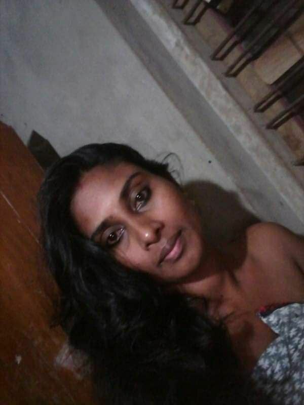 Mallu wife naked full photo collection exposed