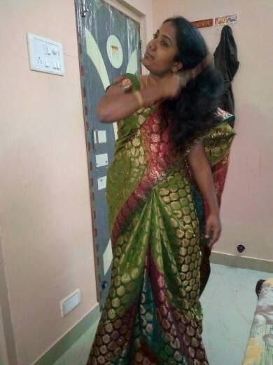 Tamil wife boobs show during sleep and sexy pics